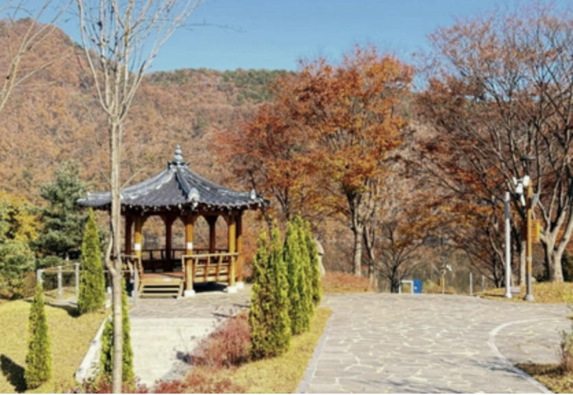 Thumbnail image of Lakeside Stroll at Janggye Tourist Site